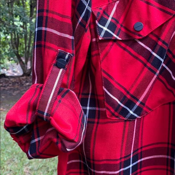 Sanctuary Plaid Shirt - Picture 4 of 5